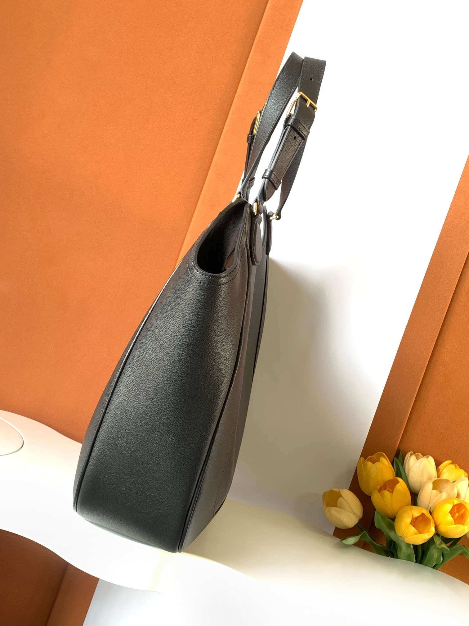 Stiltevolle luxe minimalistisc - Quiet Luxury Bags Tote recensie en prijs