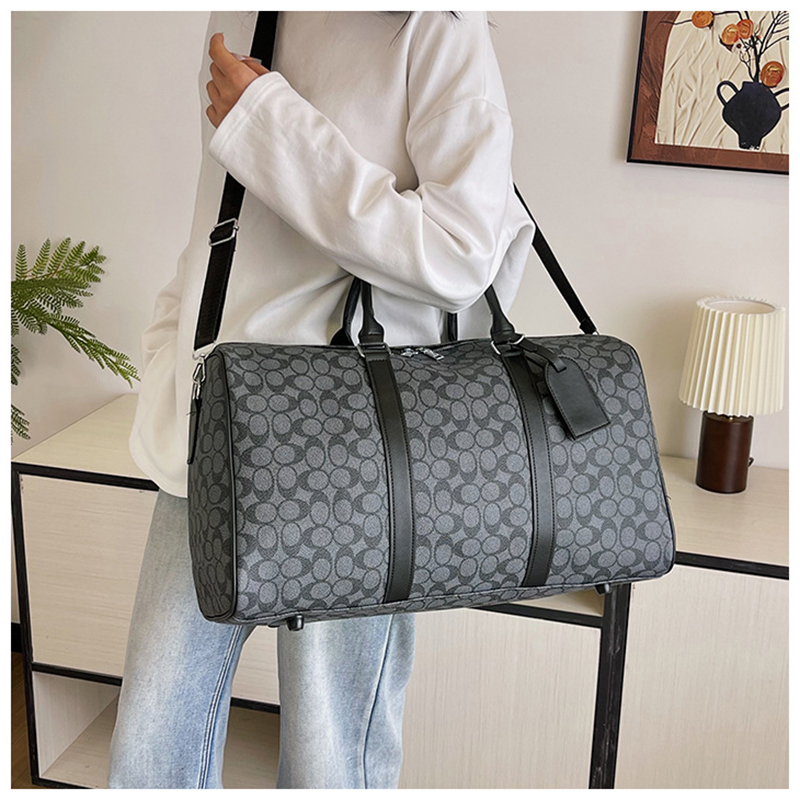 PU lederen sporttas reistassen - Weekender Bag Duffle recensie en prijs